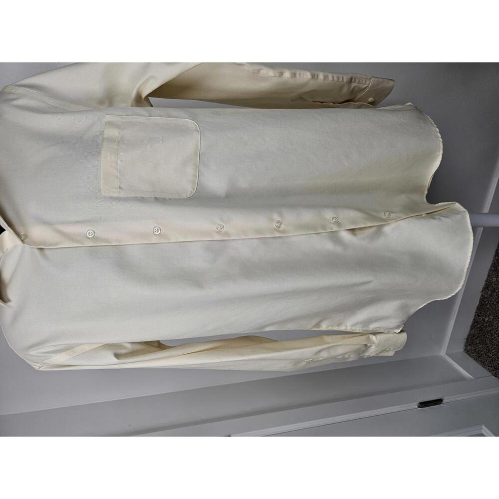 Pronto Uomo Cream Dress Shirt with Button Cuffs
